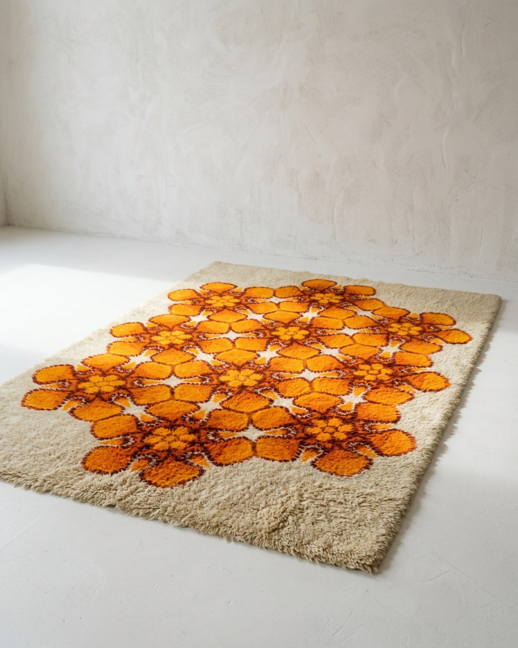 Grand tapis vintage Flower Power – Années 70