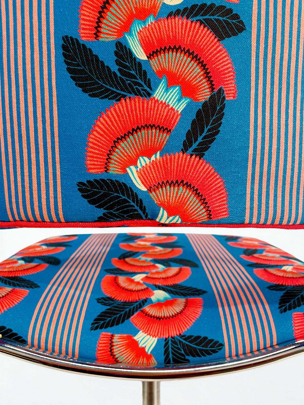 Chaise de bureau vintage. David Rowland. dans le tissu de votre choix - précommande