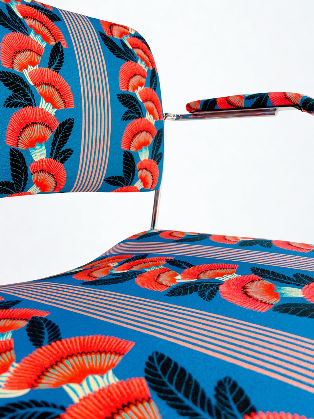 Chaise de bureau vintage. David Rowland. dans le tissu de votre choix - précommande