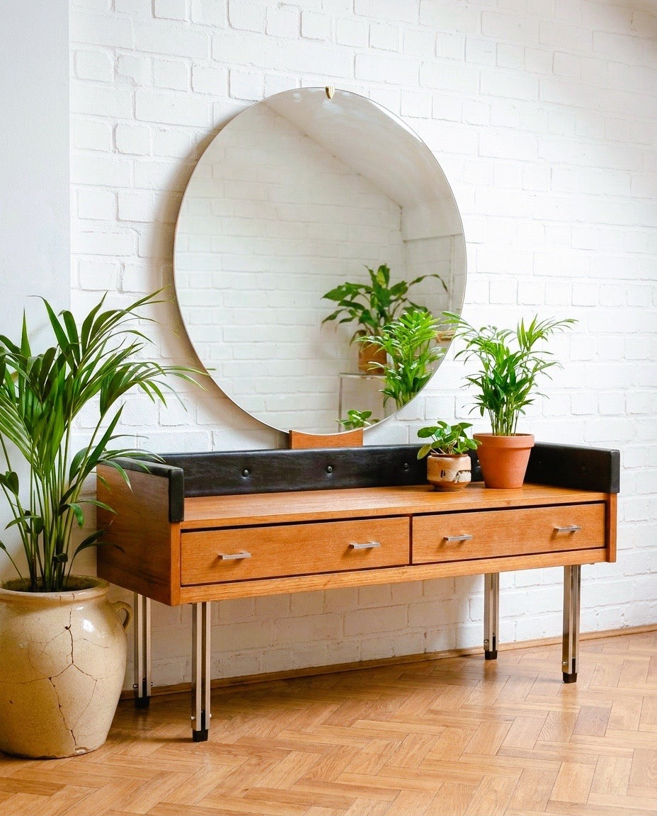 Coiffeuse vintage avec miroir géant