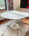 Table à manger ronde en marbre blanc veiné sur pied tulipe, ø120 cm