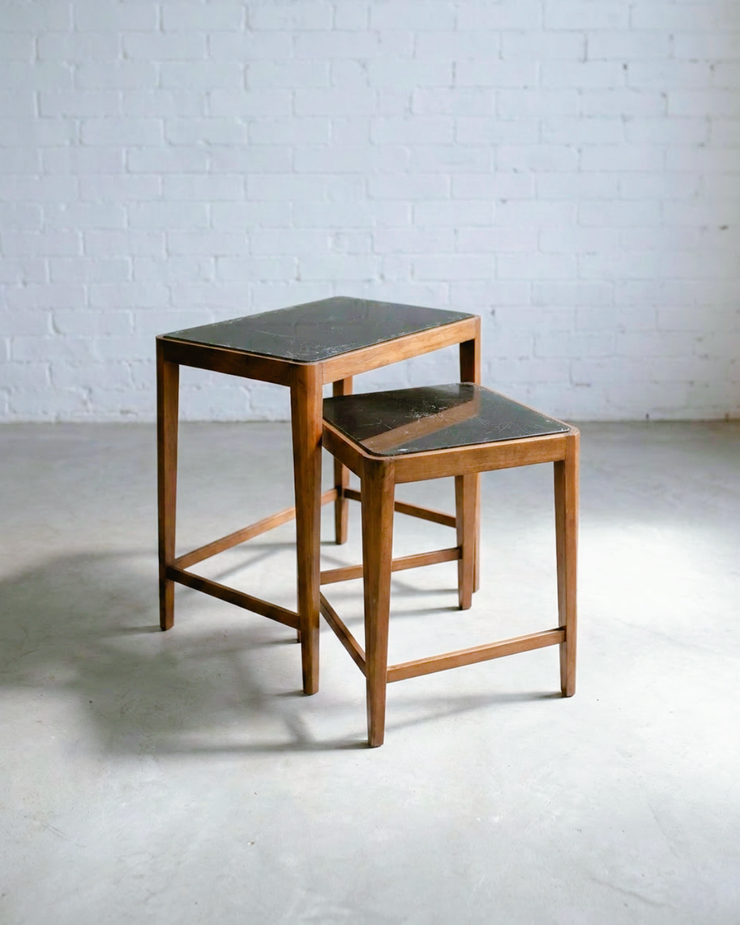 Tables gigognes Mid-Century