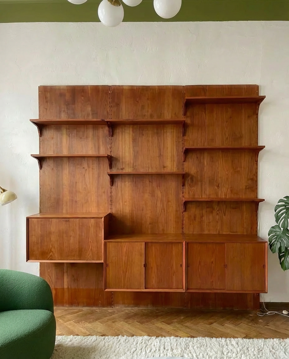 Wall Unit Royal System – Design par Poul Cadovius. 1958, Danemark