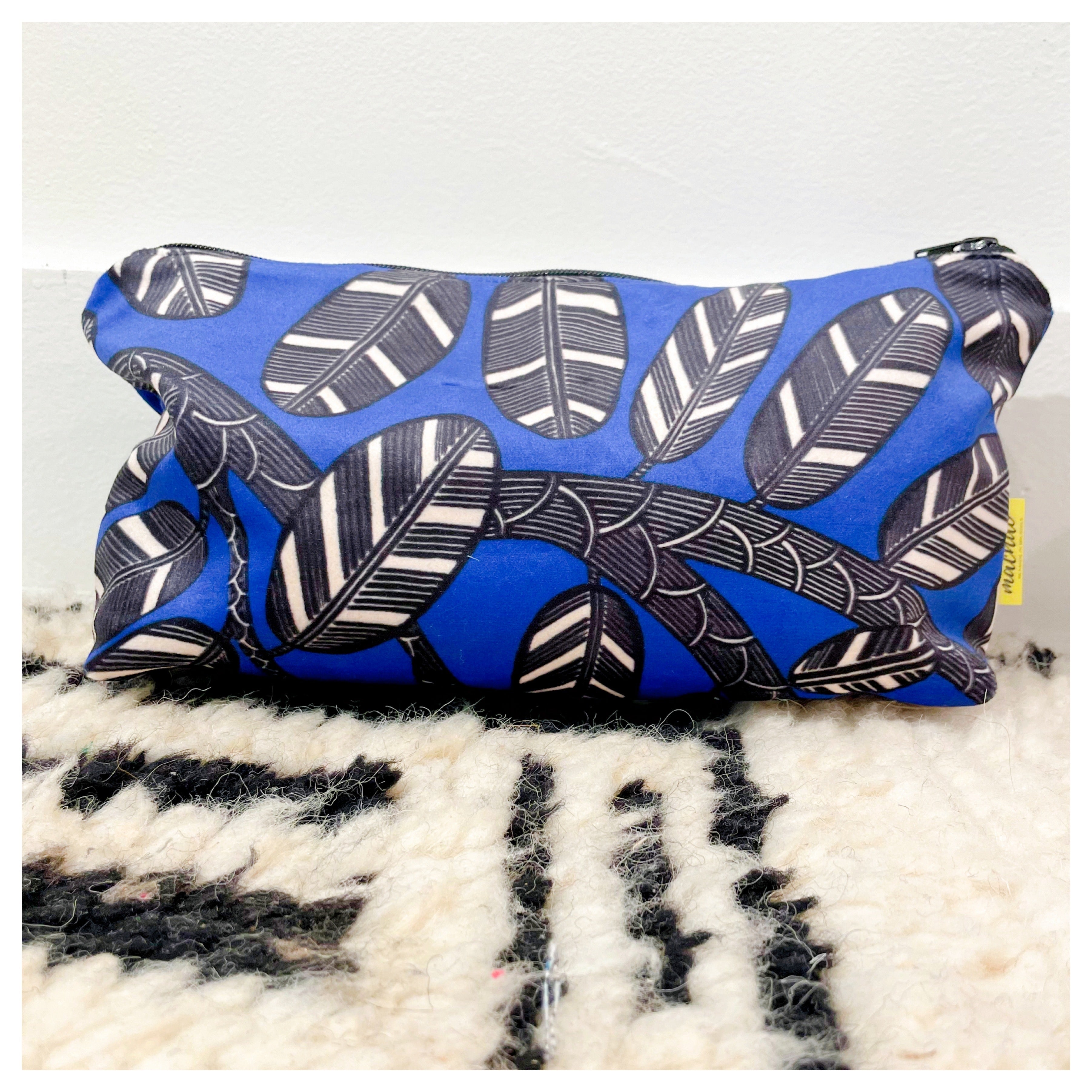 Amazone - Velours. Bleu vif