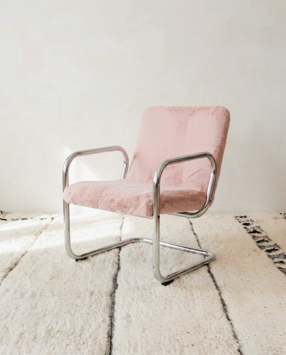 Fauteuil vintage tubulaires rose poudré & Coup de Griffe - 2 pièces disponibles