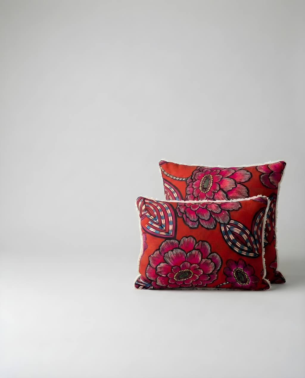 Coussins handmade - Tissu Thevenon Aline fond rouge
