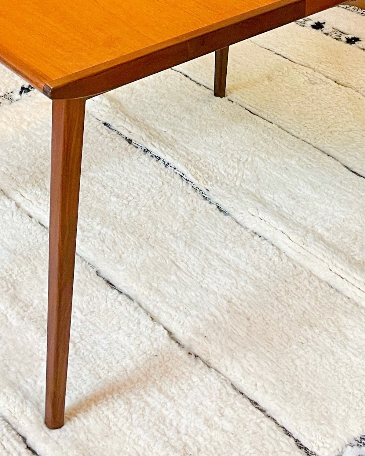 Table à manger scandinave vintage extensible