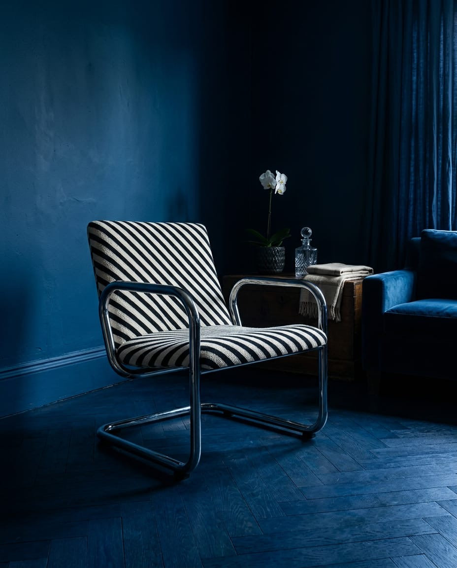 Paire de fauteuils vintage tubulaires chromés, assises en tissu graphique Maison Thevenon, vue 7