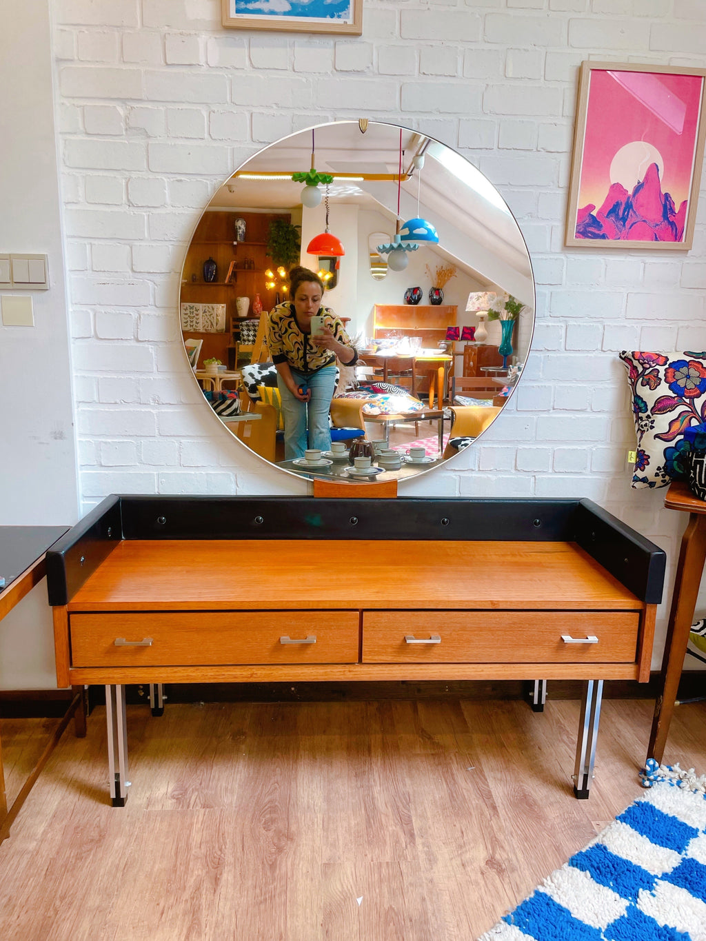 Coiffeuse vintage avec miroir géant