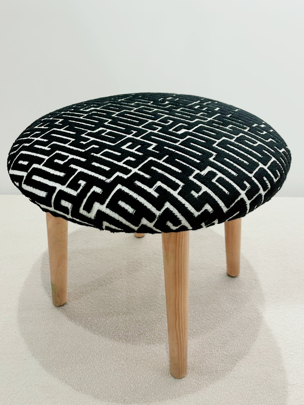 Tabouret rond - Assise graphique par Maison Machao