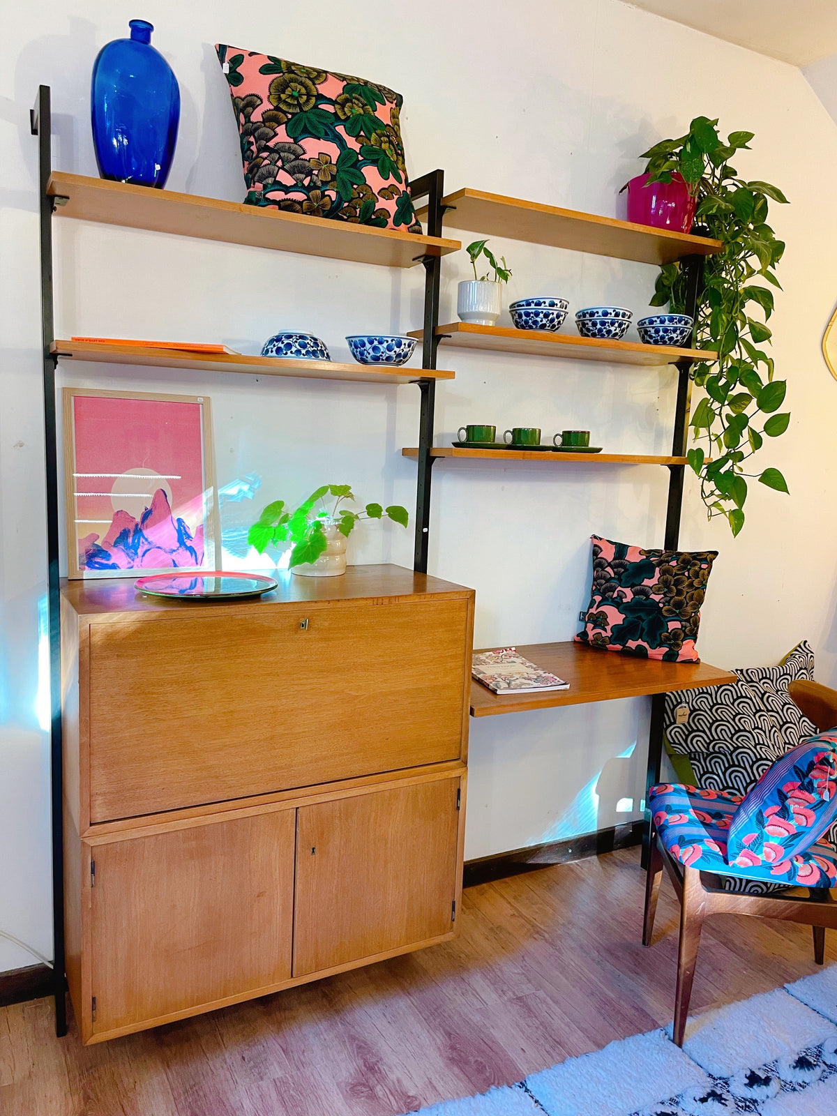 Wall-Unit. Bibliothèque murale avec bureau, Van den Berghe-Pauvers - circa 1960