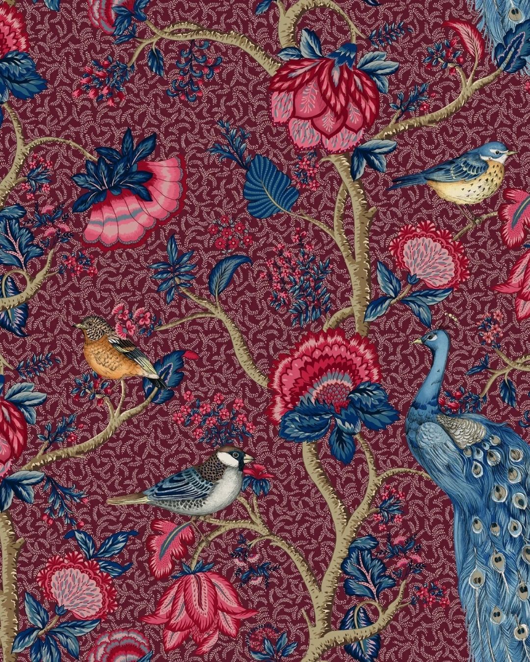Papier peint Alexandra fond bordeaux, oiseaux et fleurs, Maison Thevenon
