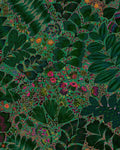Papier peint Jade vert, feuillage dense et petites fleurs orange sur fond vert foncé, Maison Thevenon