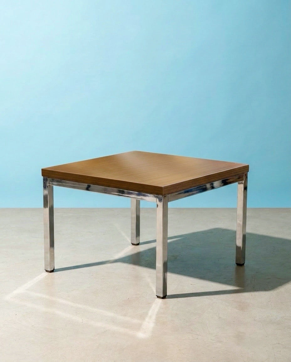Table basse vintage pieds chromés