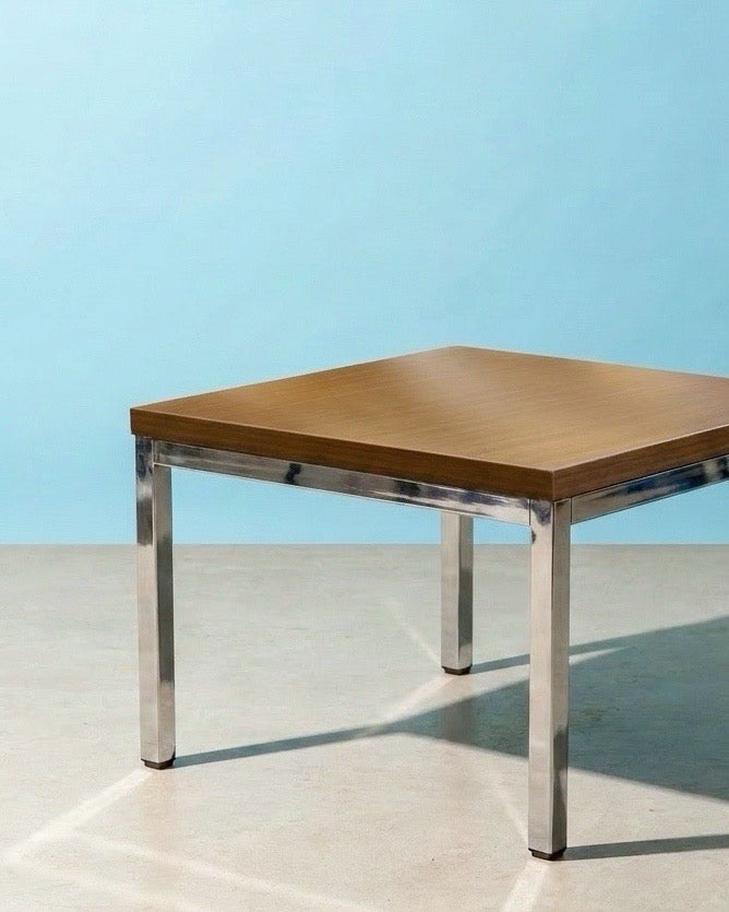 Table basse vintage pieds chromés